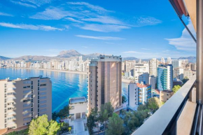 Despierta con el Mar y la Brisa Piscina y Parking